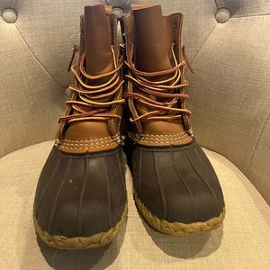 LLBean Bean boots in size 6 women’s